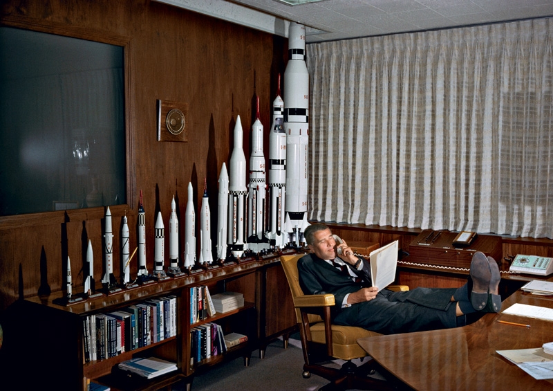 Werner Von Braun en 1964. Crédits : Hulton Arcive/Getty Images/TASCHEN