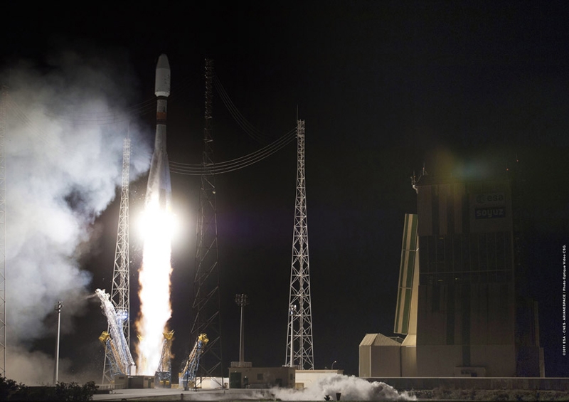 The Soyuz launcher lifts off from the Guiana Space Centre, Saturday 17 December at 0:03 UTC. Credits: ESA/CNES/Arianespace/Optique vidéo du CSG.